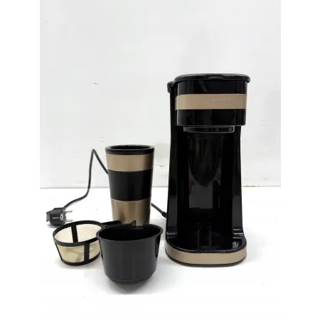 Ekspres do kawy z kubkiem bestron ACM112SAT czarny