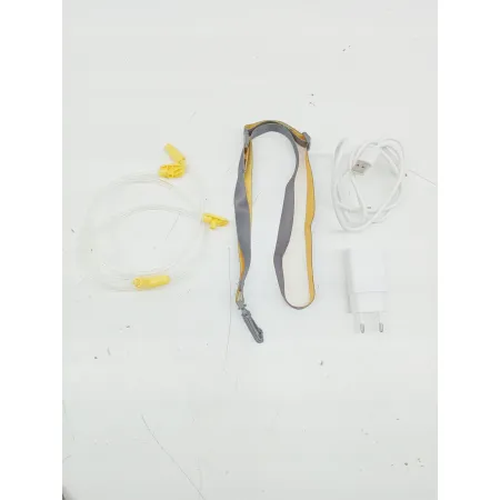 NIEKOMPLETNY Laktator elektryczny MEDELA Freestyle Hands-Free