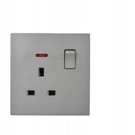 Gniazdo angielskie pojedyncze 13A