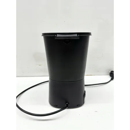 Przelewowy ekspres do kawy TRISTAR CM-1246 OPIS