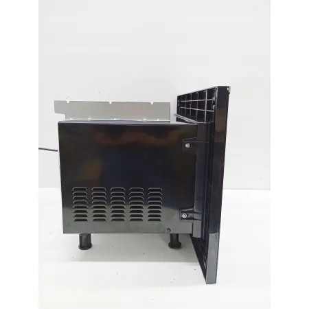 Kuchenka mikrofalowa ELECTROLUX LMS2203EMX 700W 20L PĘKNIĘCIE
