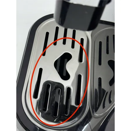 Niekompletny ekspres CECOTEC Cremmaet Macchia Black 01599