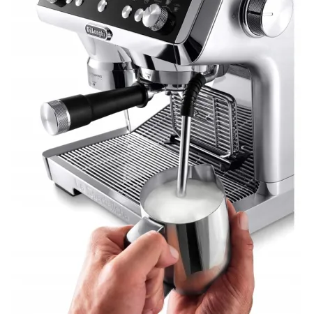 Ekspres De Longhi La Specialista Prestigio EC9355.M