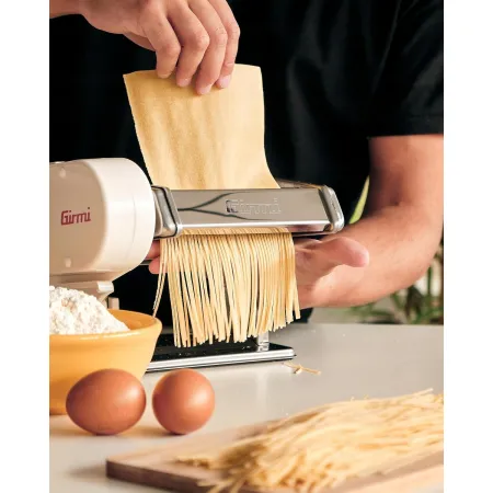 Maszyna elektryczna do makaronu Girmi IM91 90 W