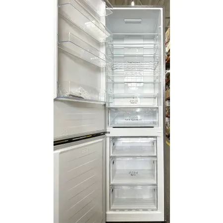 Lodówka HISENSE RB440N4ACD No Frost 200.4 cm