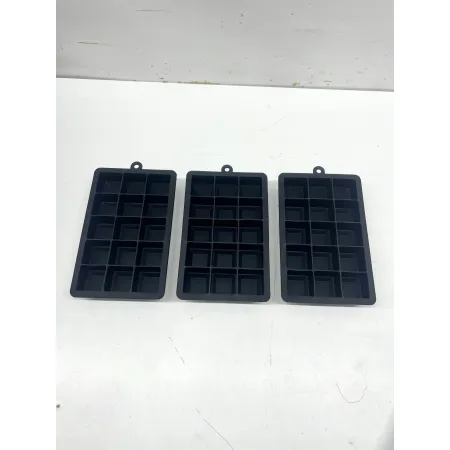 Zestaw 3 foremek do lodu silikonowych z pokrywką