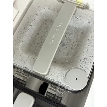 Robot sprzątający mopujący Eureka J12 Ultra