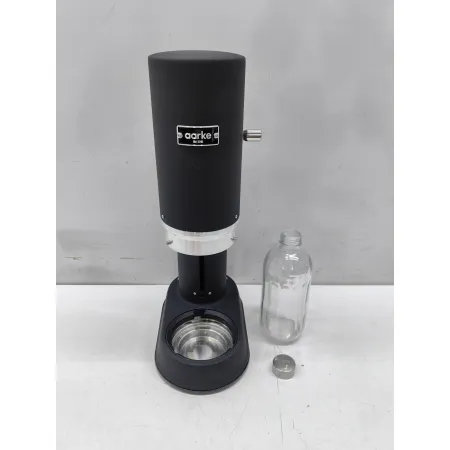 Saturator do wody gazowanej Aarke Carbonator Pro Czarny Butelka 0,8L OPIS