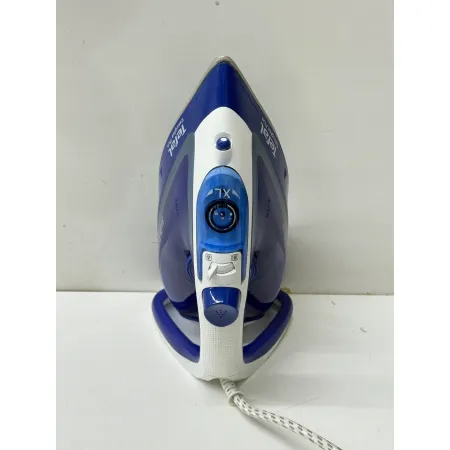 Żelazko parowe TEFAL Easygliss Plus FV5735