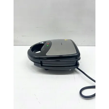 Opiekacz BLAUPUNKT SMS411 czarny 750W