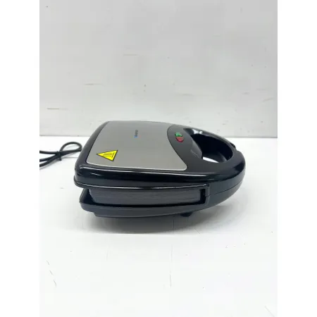 Opiekacz BLAUPUNKT SMS411 czarny 750W