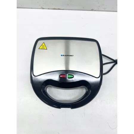 Opiekacz BLAUPUNKT SMS411 czarny 750W