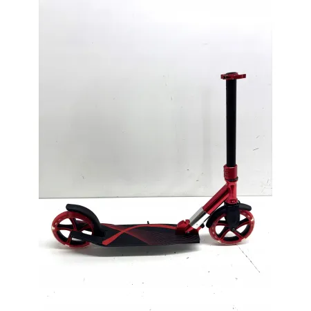 NIEKOMPLETNA Hulajnoga Indiana R1 czerwona LED