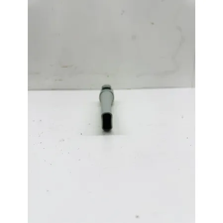 Ssawka do szczelin do odkurzacza pionowego Amica VM-7050 biały OPIS