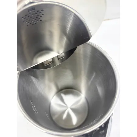 Czajnik GÖTZE & JENSEN KT940E DEFEKT!