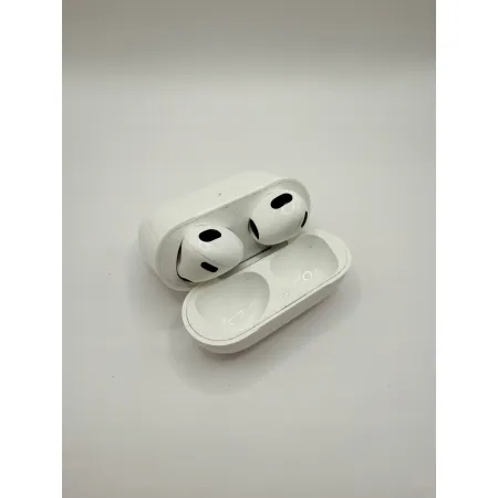 Słuchawki bezprzewodowe douszne Apple AirPods 3 gen. z etui MagSafe